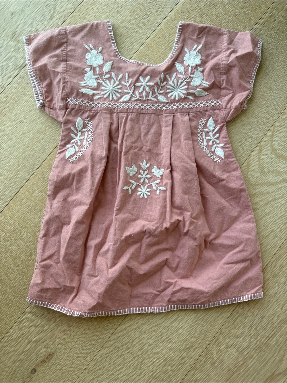 Apolina dusty mauve Embroidered Cotton Baby Dress with White Floral 3t 💓